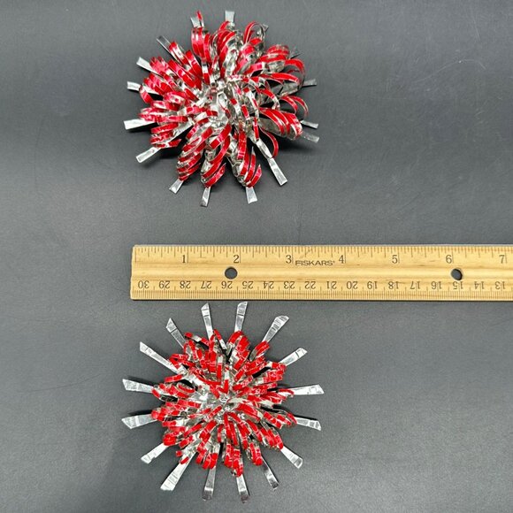 Vintage Atomic Starburst Christmas Ornaments Aluminum Handmade Set Of 2 Red - Picture 7 of 7